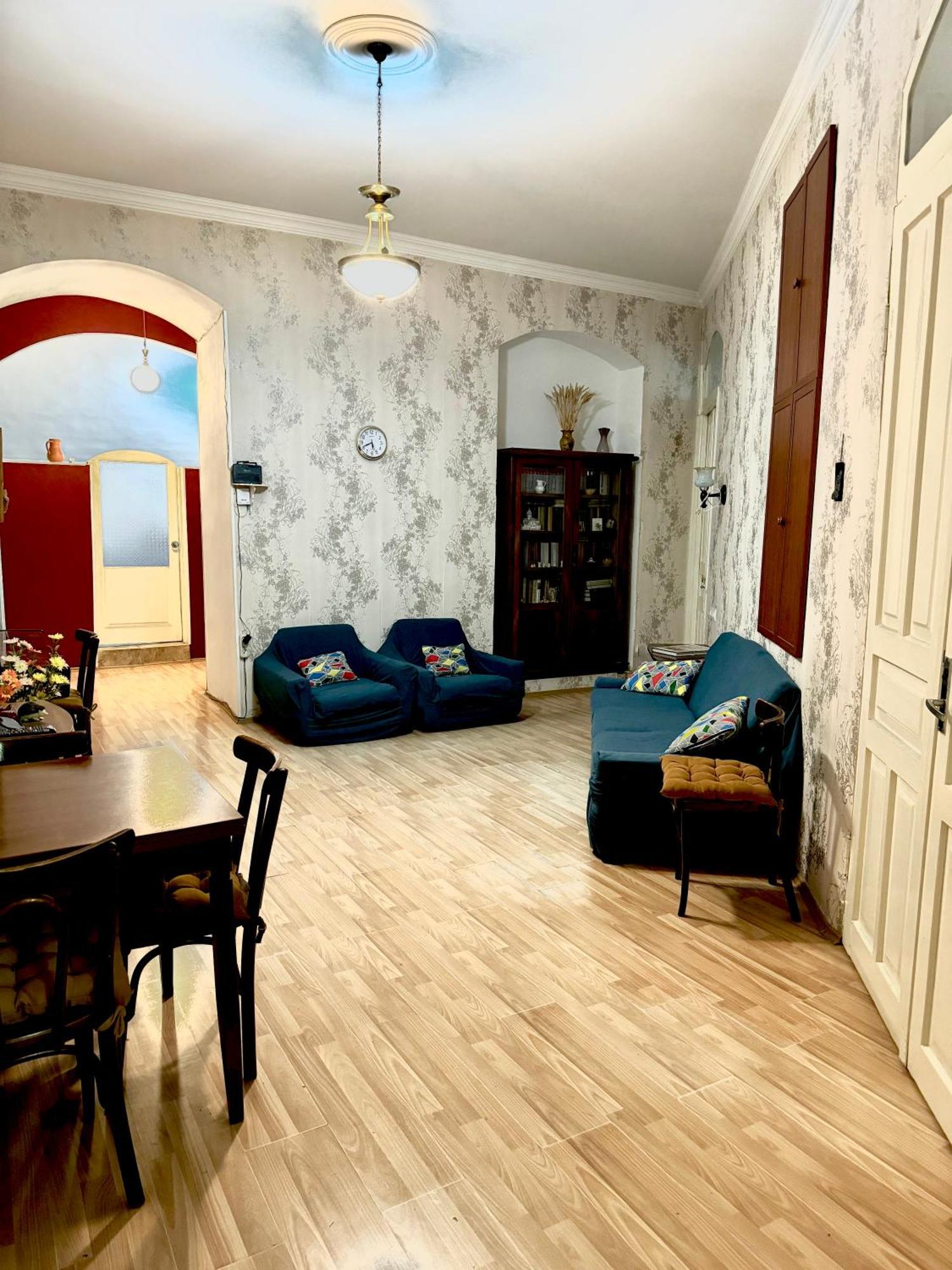 Authentic Old Tbilisi Apartment Bagian luar foto