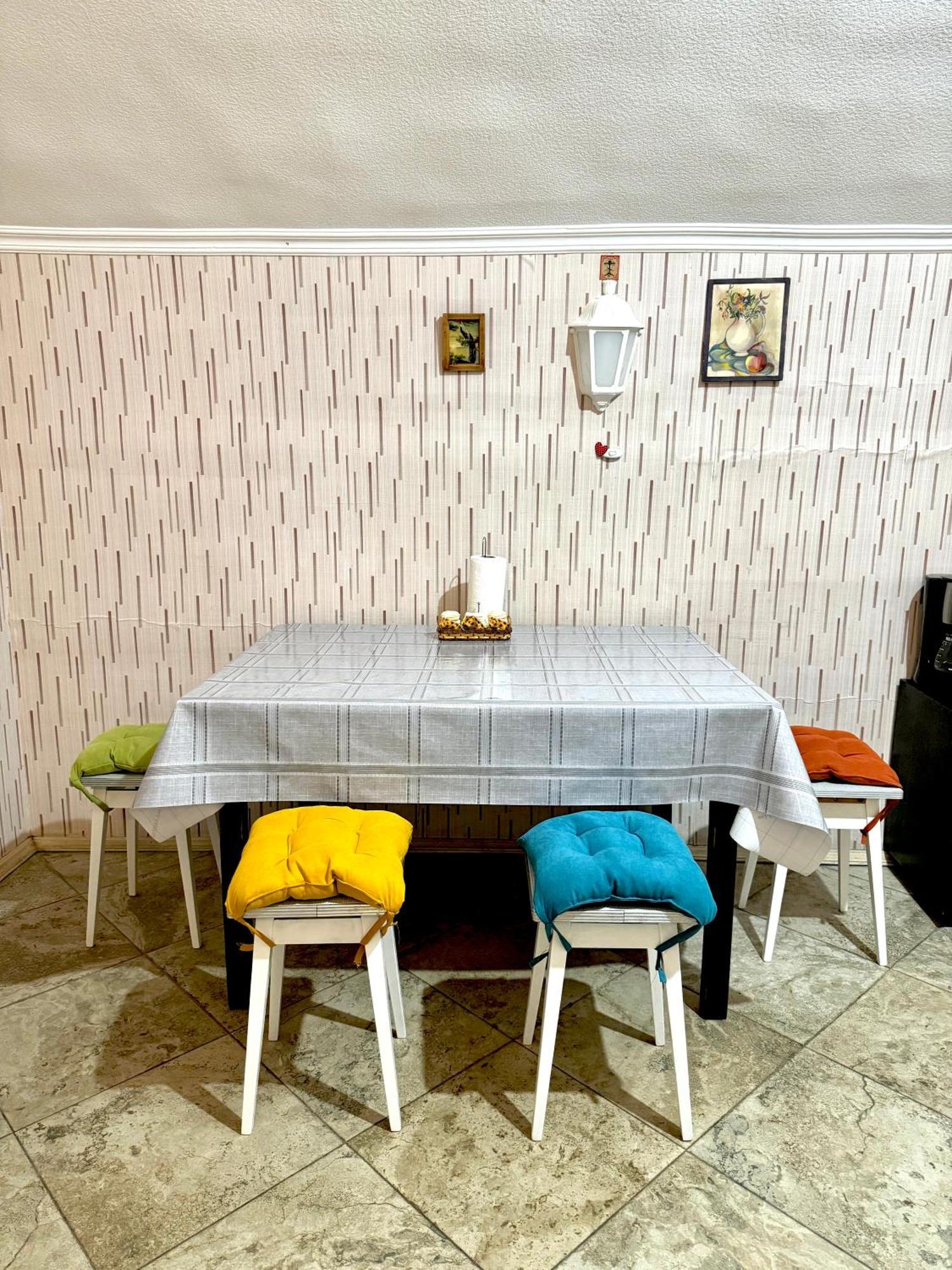 Authentic Old Tbilisi Apartment Bagian luar foto